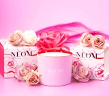 NEOM It’s All Rosy Scented Candle